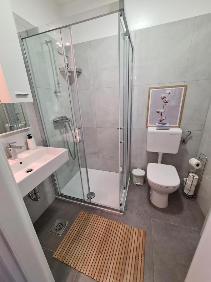 Apartman Monte Zaro Park プーラ エクステリア 写真